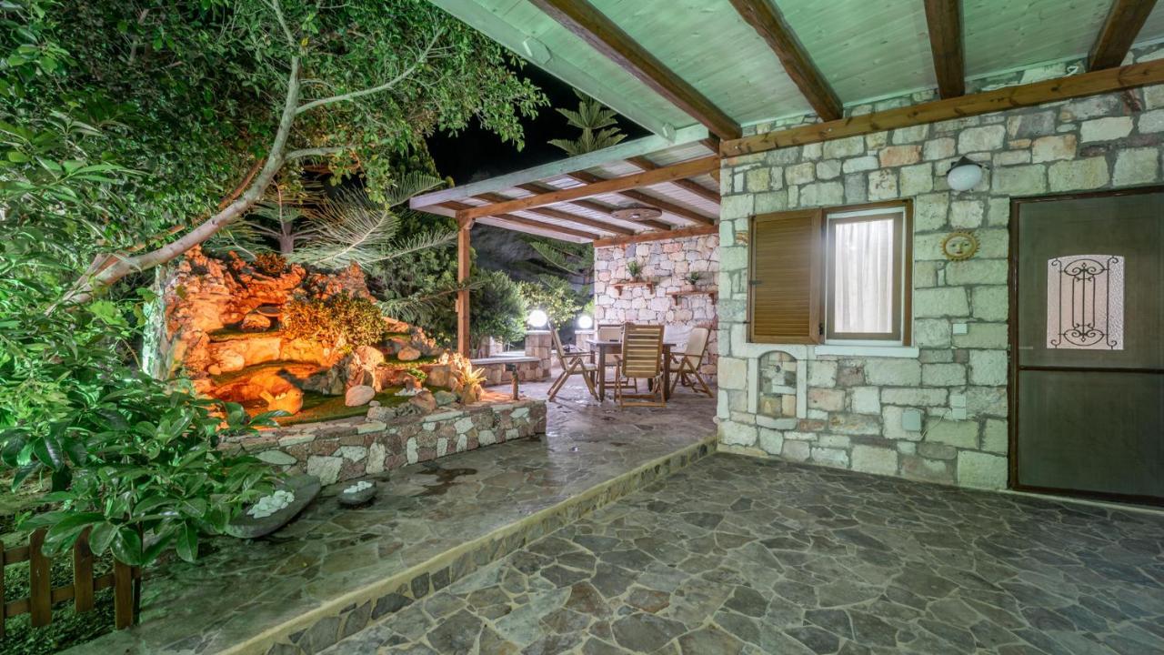 Emilia'S Little Farmhouses Agioi Anargyroi  Bagian luar foto