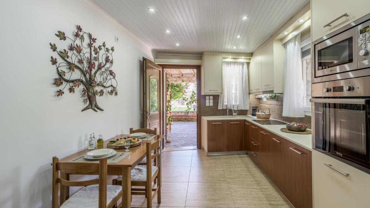 Emilia'S Little Farmhouses Agioi Anargyroi  Bagian luar foto